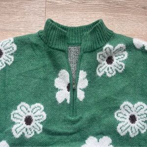 Green Floral Women's Sweater: NEW
